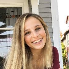 Rebecca Dominick's Instagram, Twitter & Facebook