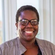 Danielle Cogan's Instagram, Twitter & Facebook