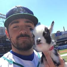 Ben Bowden (@B_Bizzy_16)