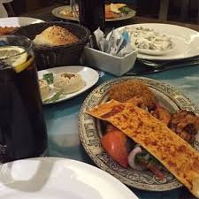 مطاعم وكافيهات جدة On Twitter سرايا لطيف التركي افراد وعايلات بدون بارتشن من ١ مساء حتى ٢ليلا بالحمراء شارع فلسطين امام مركز الجمجوم