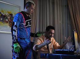 Abang long fadil 2 tells about the journey of fadil's life, which falls into the mafia world, mastered by taji samprit and his son wak doyok. Abang Long Fadil 2 Rakes In Rm5 Million News Features Cinema Online