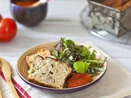 Terrine De Thon Coulis De Tomates Et Salade D Herbes Folles Recette Coulis De Tomate Alimentation Recette De Terrine