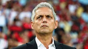 Anuncian a reinaldo rueda como nuevo técnico de la selección chile. La Pobre Estadistica De Reinaldo Rueda Al Mando De La Roja Hinchas Piden Su Salida