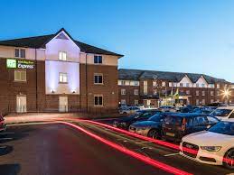 Guests can surf the web using the complimentary wireless internet access. Holiday Inn Express Hotel London Gatwick Crawley