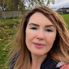 If I was to pressure cook stew (scouse) how much water and how long for?  Was goin to slow cook but read mixed reviews thanks