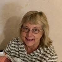 Lynn Markley's Instagram, Twitter & Facebook