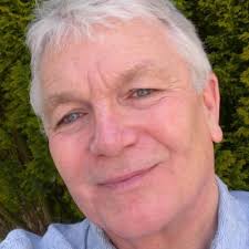 Garry Hutchinson's Instagram, Twitter & Facebook