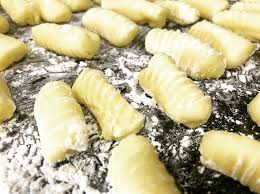 2.932 recetas caseras de ñoquis compartidas en la mayor comunidad de cocina del mundo! Gnocchis O Noquis Caseros Curiosidades Y Receta De Esta Pasta Fresca