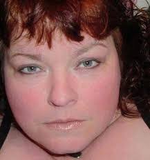 Kelly Duff's Instagram, Twitter & Facebook