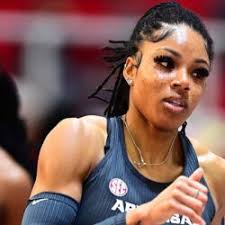Amber Anning runs stunning 200m and 400m double double