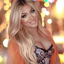 Crystal Spears's Instagram, Twitter & Facebook