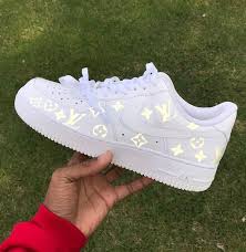 Air Force 1 Louis Vuitton White In 2020 Fresh Shoes Custom Nike Shoes Aesthetic Shoes