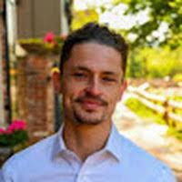 Aaron Gawronski's Instagram, Twitter & Facebook