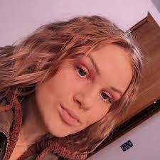 Marissa Atkins's Instagram, Twitter & Facebook