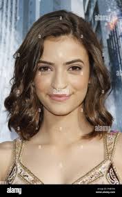 Nicole Soni Bringas lors de la première de Warner Bros' 'Geostorm' tenue à  l'Théâtre chinois de Grauman à Hollywood, CA, 16 octobre, 2017. Photo par  Joseph Martinez