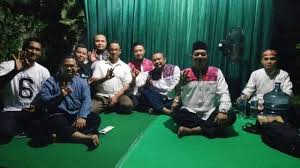 Cuba lihat di bawah ini antara tanda lain terdapatnya gangguan jin di dalam rumah: Ciri Orang Dan Rumah Yang Perlu Dirukiah Dari Gangguan Jin Kumparan Com