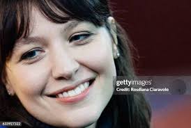 399 fotos e imágenes de alta resolución de Nebbia Gialla Festival