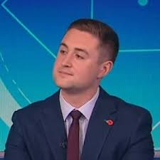 Andrew Burley (@OxshottCllr)