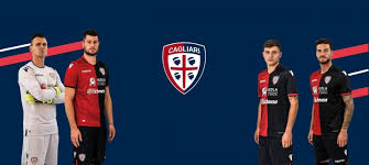 Thailandia maglia cagliari calcio terza 2021 2022. Cagliari Calcio For Los Quinchos Charitystars