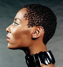 (for the uninitiated, natural hair refers to black hair that hasn't been chemically altered with straighteners, relaxers, or texturizers.) bantu knots are actually small coiled buns, so you don't have to worry about tangling your hair with this fun style. African American Short Hairstyles Finger Coils Tgin