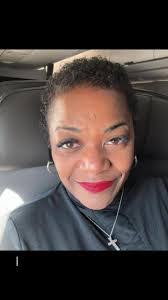 Cheryl Amos's Instagram, Twitter & Facebook