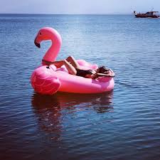 Custom Wholesale Best Pink Water Riding 6 Person Inflatable Flamingo Floating Toys For People Inflatable Pool Inflatable Flamingo Pool