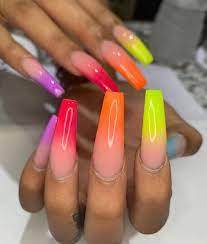 Uñas acrílicas colores de moda. Tendencia 2019 Mucho Mucho Unas De Acrilico Krmnhdz Facebook