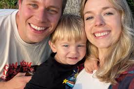 AdoptTogether: Search for Family Profiles