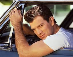 Chris Isaak ➤ Biographie : naissance, parcours, famille… 📔
