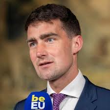 Niall Ward (@wardniall24)