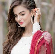 Height 5 feet 3 inches in approx and. Miss Veet Winner Komal Meer S Shoot Reviewit Pk
