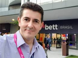 André Henrique Pizysieznig