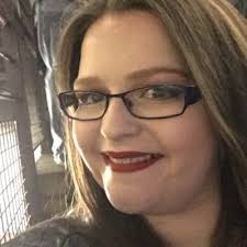 Caroline Black (@carolineblack90)