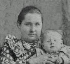 Dora Boone's Instagram, Twitter & Facebook