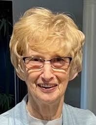 Carol Midkiff's Instagram, Twitter & Facebook