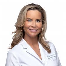 Heidi Harting's Instagram, Twitter & Facebook