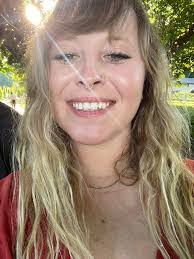 Amanda Mattern's Instagram, Twitter & Facebook