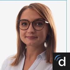 Laura Sova's Instagram, Twitter & Facebook