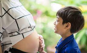 Kelahiran anak pertama adalah pengalaman yang lucu sekali untukku. Hamil Anak Kedua Justru Lebih Berat Dibandingkan Hamil Anak Pertama Alodokter