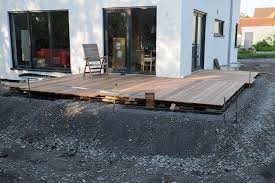 Ein Haus Fur Den Zwerg Seite 4 In Paderborn Und Mit Garten Bitte Garten Holzterasse Garten Pool Im Garten