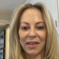 Susan Bornstein's Instagram, Twitter & Facebook