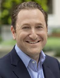 Why Middle-Market Companies Need a Carrier with Industry Expertise : Risk &  Insurance