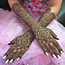 I sell fandom apparel on my site. 41 Backhand Mehndi Designs For Brides Bridesmaids