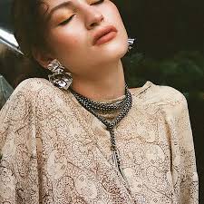 Michelle Ross Long Sleeve