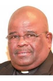 Lee Clement's Instagram, Twitter & Facebook