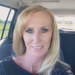 Shauna Mathis's Instagram, Twitter & Facebook