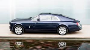 Three boat tails will be built, one for each of said customers, and each one will have its own unique styling elements, color and trim specs and special features. Rolls Royce Builds The Sweptail A Beautiful One Off Boattail Coupe Autoblog