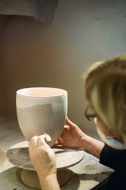 Cearmic Artist Pippin Drysdale In Her Studio In Perth Australia Ceramic Artists Ceramics Ceramic Pottery