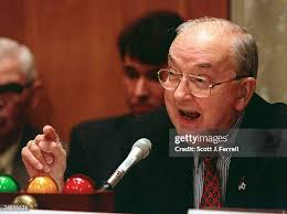 302 Richard Helms Photos & High Res Pictures