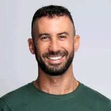 Mackenzie Astling's Instagram, Twitter & Facebook